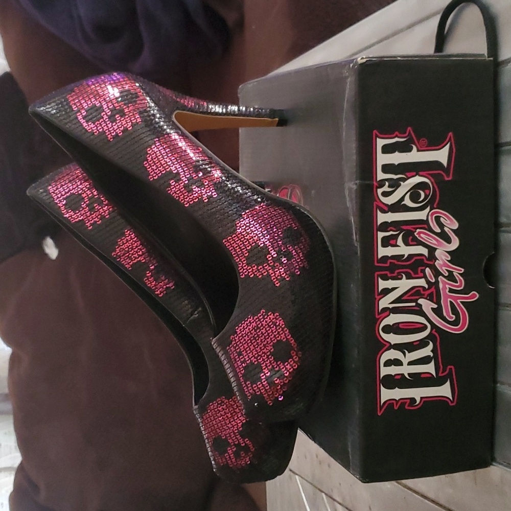 Iron Fist Digiskull Sequin Platform Pump